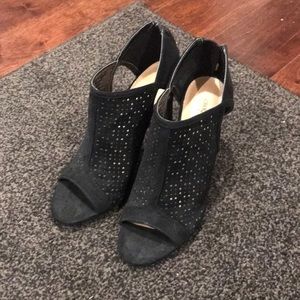 Christian Siriano Black peep toe heels